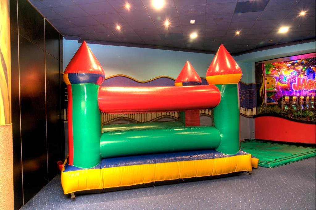 Carnival City Hotel Brakpan Esterno foto